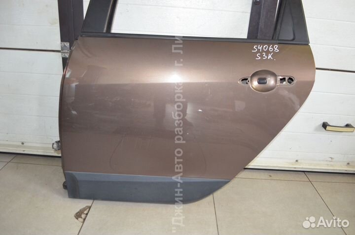 Дверь задняя левая правая Scenic 3 сценик 3