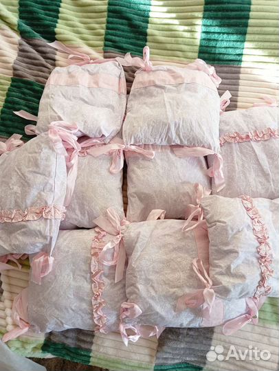 Бортики в детскую кроватку