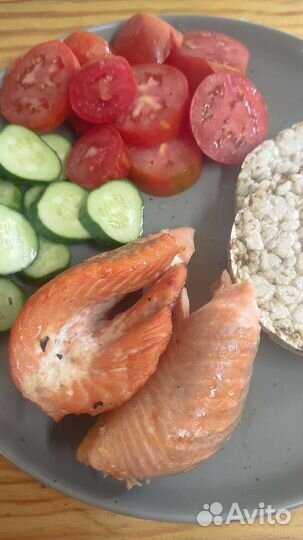 Форель радужная горячего копчения