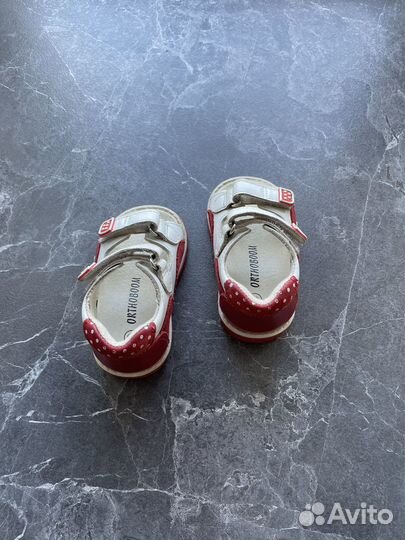 Ортопедические сандалии для девочки