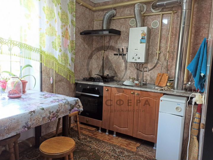 3-к. квартира, 67 м², 1/2 эт.