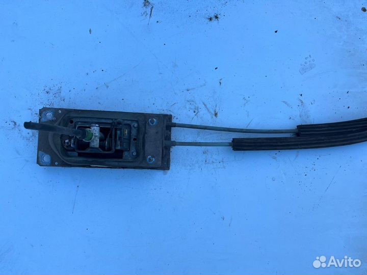 Кулиса кпп + троса Skoda Octavia A4