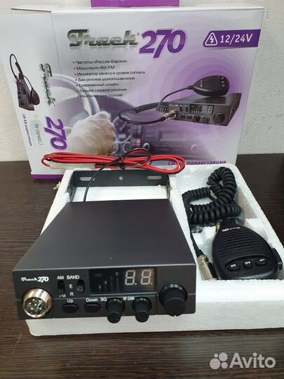 Автомобильная радиостанция Track 270 новая