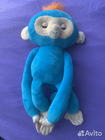 Интерактивная мягкая игрушка Fingerlings Hugs