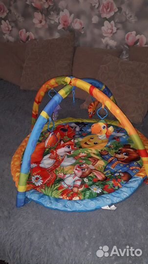 Развивающий коврик