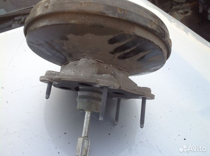 Вакуумный усилитель Ниссан Тиида с 11