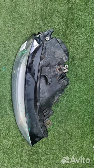 Фара правая Audi A4/RS4/S4