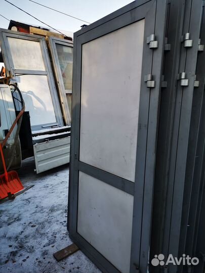 Дверь входная алюминиевая бу широкая большая