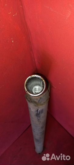 Вал карданный задний Navara D40