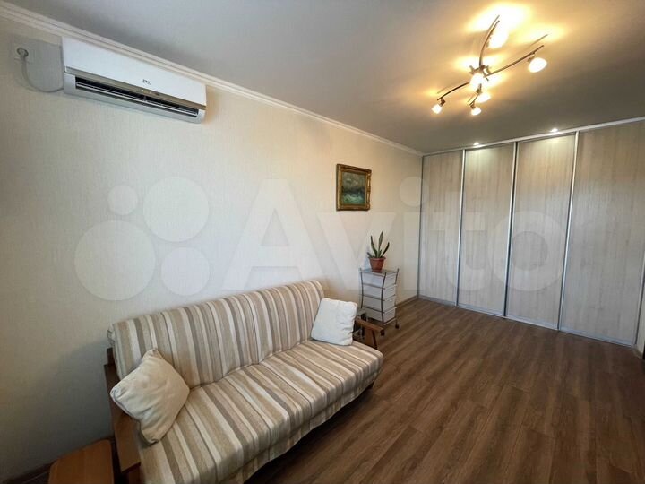 Комната 13,5 м² в 2-к., 6/10 эт.