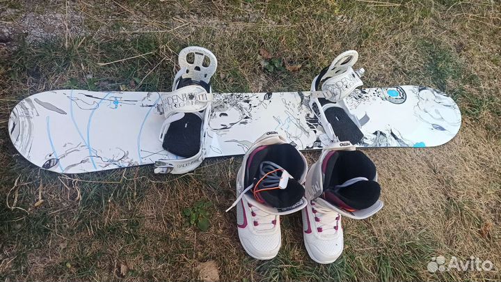 Сноуборд комплект женский для красивых девочек