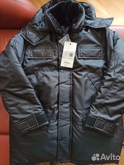 Форма охраны новая и в хорошем состоянии