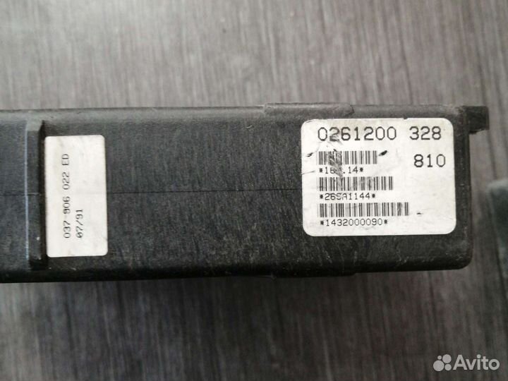 Блок управления двигателем Audi B4 Volkswagen