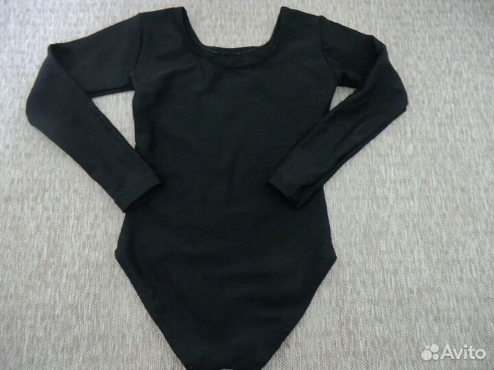 Купальник для гимнастики на 3-4 годика