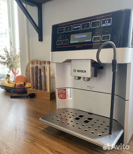 Кофемашина Bosch VeroAroma 300 TES 60321 RW, с