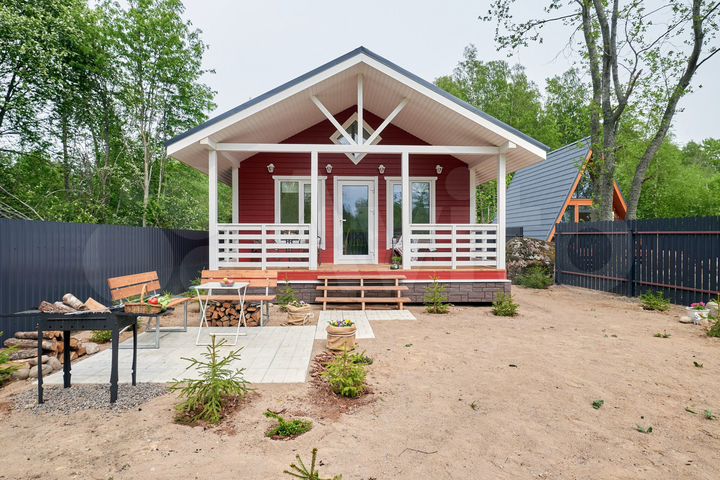 Дом 54 м² на участке 6 сот.