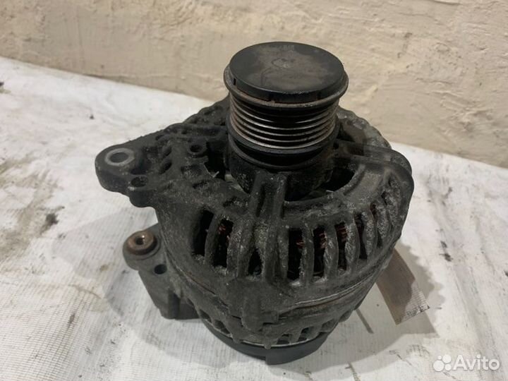 Генератор Audi A4 B7 2005-2007 седан 2.0 BRE