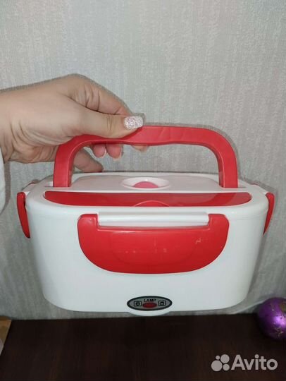 Ланч бокс (контейнер для еды)