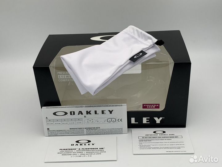 Сноуборд маска Oakley Flight Deck L / XL F.Pilot
