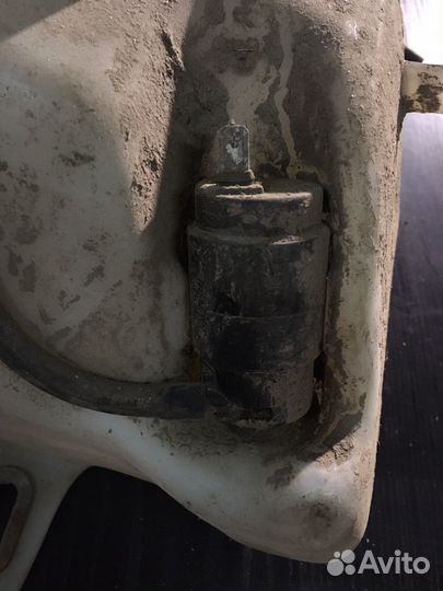 Fiat albea Бачок