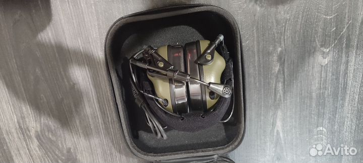 Активные наушники