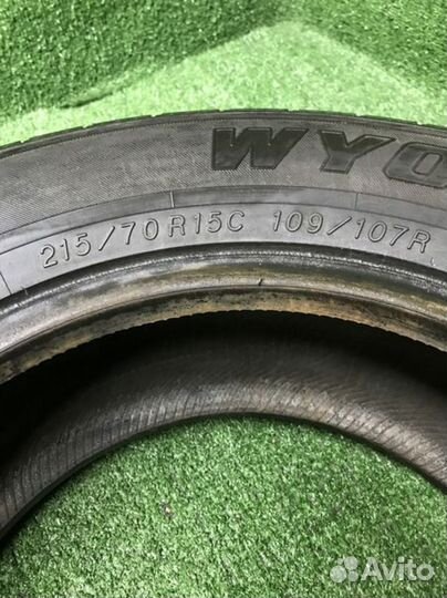 Yokohama W.Drive WY01 215/70 R15C R