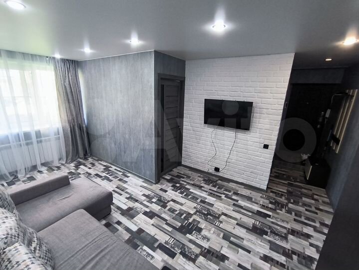 1-к. квартира, 30 м², 1/5 эт.