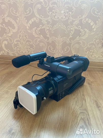 Видеокамера Panasonic NV-MD10000GC