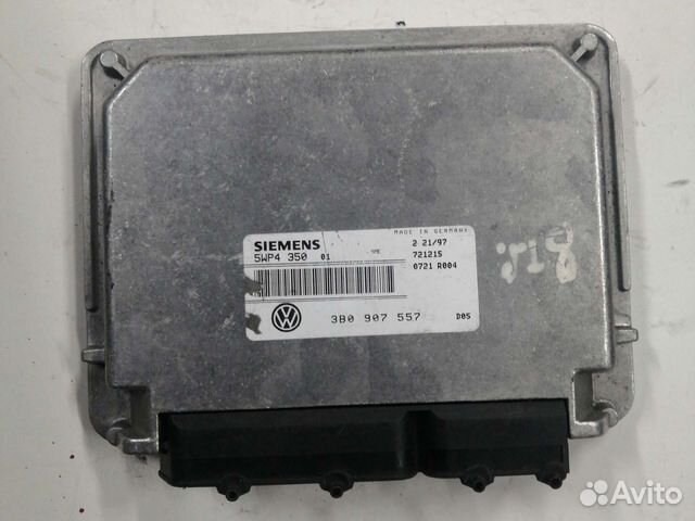 Блок управления двигателем Volkswagen Passat B5