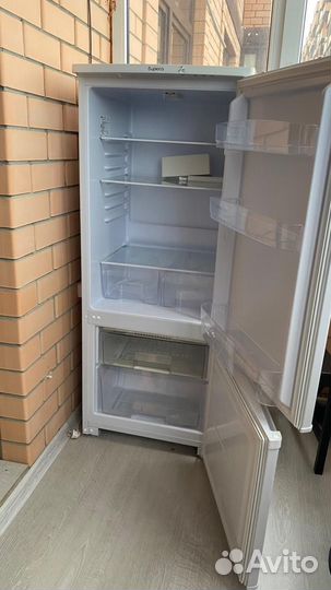 Холодильник бирюса