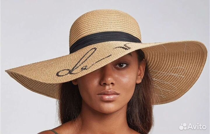 Шляпа с широкими полями