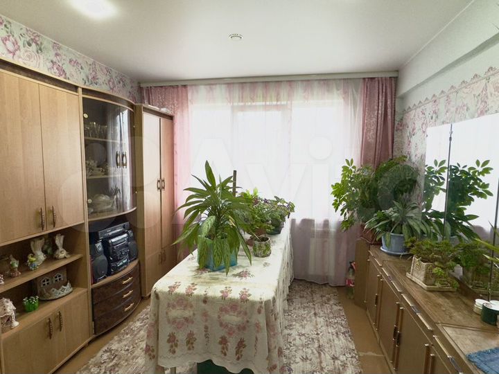 3-к. квартира, 68 м², 3/5 эт.