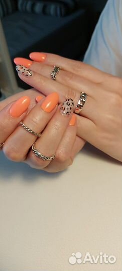 Маникюр педикюр