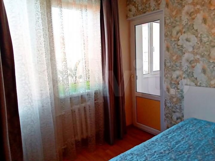 3-к. квартира, 80 м², 6/10 эт.