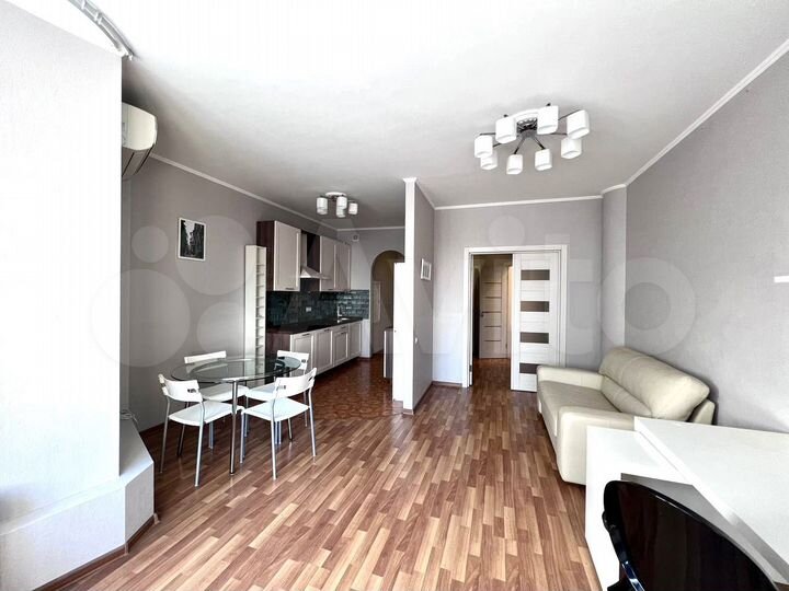 2-к. квартира, 57 м², 6/23 эт.