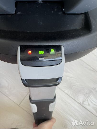 Maxi-Cosi Pebble Pro i-Size + база FamilyFix