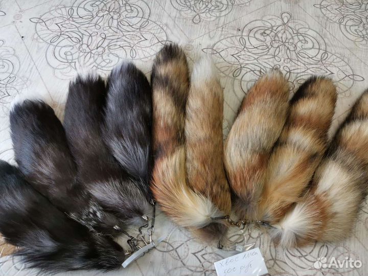 Хвост белки, хвосты, белка лисы чернобурки