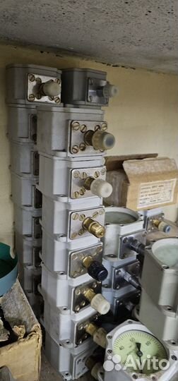 Манометры мку1072, СССР