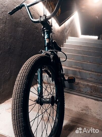 Продам трюковой велосипед