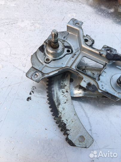 Стеклоподъемник Передний правый Daewoo Matiz