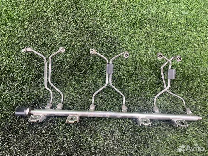 Топливная рампа Bmw X5 E70 N55B30 2010