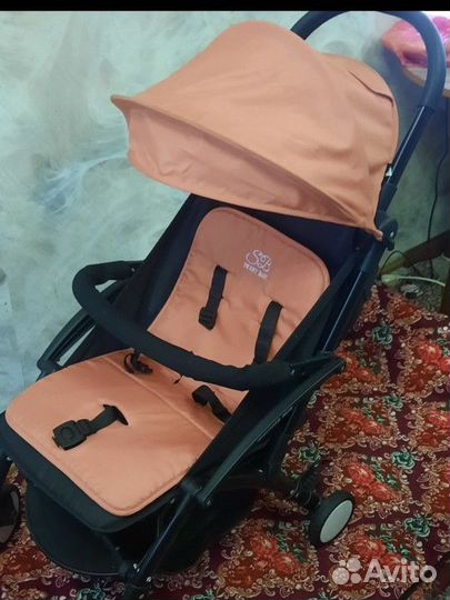 Прогулочная коляска
