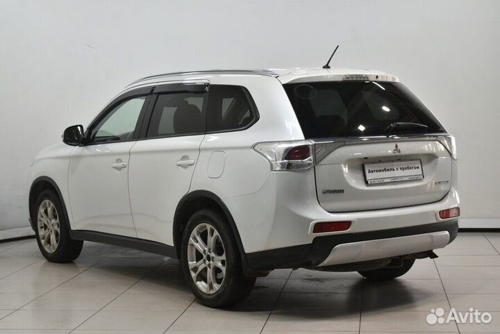 Mitsubishi Outlander 2.0 CVT, 2014, 181 000 км