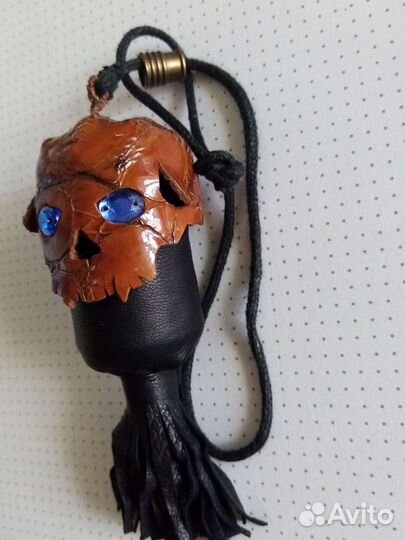 Брелок, череп, подвеска