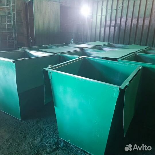 Контейнер для мусора 0.7 м3