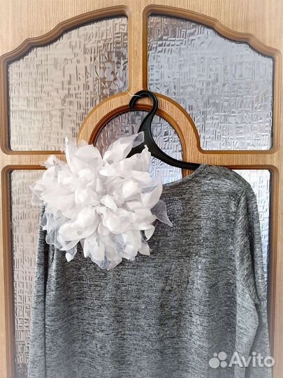 Большая белая брошь цветок 30 см