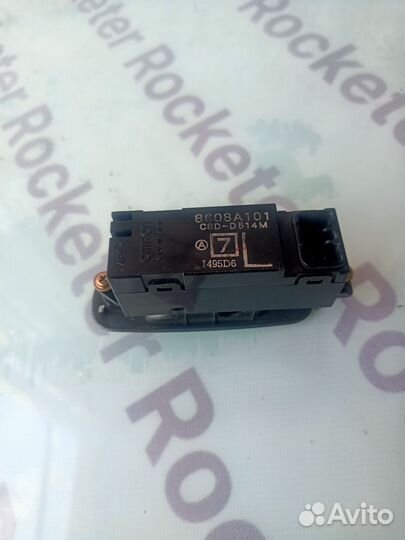 Кнопка стеклоподъемника 3. Л. Mitsubishi Lancer 9