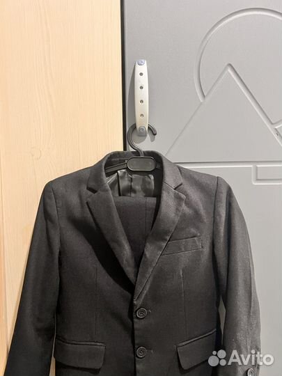 Школьый костюм