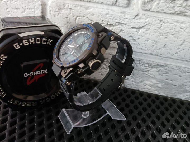 Наручные часы g-shock