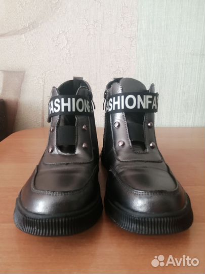 Ботинки осенние, для девочки